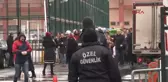 Ihraç Edilen Hocalarını Alkışlarla Uğurladılar