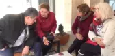 Izmir Referandum Çalışması Yapan CHP'li 2 Kadın Tartaklandı Iddiası