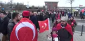 Oberhausen'de Coşkulu Kalabalık Başbakan Yıldırım'ı Bekliyor - Oberhausen