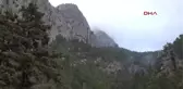 Portakal Toplamaktan Sıkılıp Dağa Çıkan İşçiler Kurtarıldı