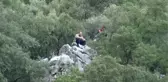 Dağda Mahsur Kalan Üç Kişi Kurtarıldı