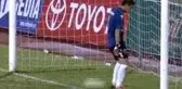 Futbolcular Hakemin Penaltı Kararına Sinirlenerek Maçı Bıraktı