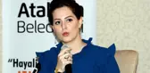 Nilhan Osmanoğlu: Dedemden Bize Tek Seccadesi Kaldı