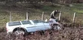 Otomobilin Şarampole Devrildi: 3 Yaralı