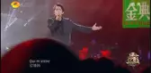 Jackie Chan'e Dombıra Çalıp Kaftan Hediye Etti