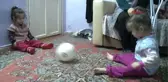Izmir Tek Yumurta Üçüzleri Yardım Bekliyor