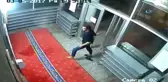 Sadece Bilgisayarını Değil, Emeğini de Çaldılar... O Anlar Kamerada