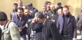 Hakkari Saldırıya Uğrayan Ak Partili Başkanın Ağabeyi Toprağa Verildi