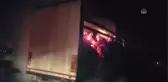 Çay Yüklü Tırda Yangın