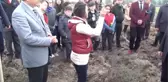 Manisalı Öğrenciler Yetimlere Sahip Çıkıyor