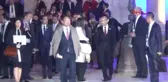 Fransız Bakan, G-20'de Eflatun Çoraplarıyla Dikkatleri Topladı
