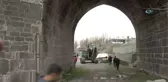 Tarihi Ongözlü Köprü'nün Kapatılan Gözleri Açılıyor