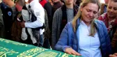 80. Yaş Günündeki Yemekte Ölen Başkanın Babası Defnedildi