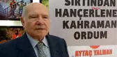 Izmir Emekli Orgeneral Aytaç Yalman, Foça'da Kitabını Imzaladı