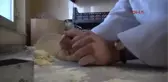 CHP'li Gençlerden Işe Gidenler Için 'Hayırlı Kurabiye'