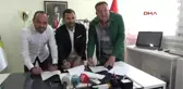 Akhisar'da Okan Buruk Imzayı Attı