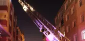 Istanbul'da Çatı Yangını Korkuttu