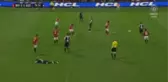 Eski ManU'lu Keith Gillespie, Dostluk Maçında Rakibini Bayılttı