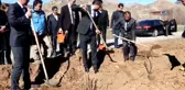 Gümüşhane'de 7 Bin Kuşburnu Toprakla Buluştu