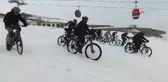 Kayseri Erciyes'te Bisikletle Kar Yarışı