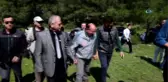 Vali, Kaymakam ve Belediye Başkanı 7 Kilometrelik Leleg Yolunu Yürüyerek Geçti