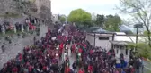 Bursa'nın Fetih Şenliklerinde Diriliş İzdihamı... Yürüyüş Havadan Görüntülendi