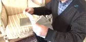 1976 Yılında İpeğe Bastırılan Gazeteye 41 Yıldır Gözü Gibi Bakıyor