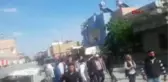 Mersin Tarsus'ta 'Evet' Çalışması Yapanlara Taşlı Saldırı