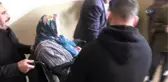 2 Yıl Sonra Oy Kullanmak İçin Dışarı Çıktı