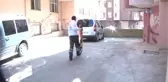 Bacağı Kırılan Şahıs Oy Kullanmaya Ambulansla Geldi