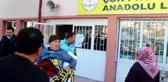 Evde Sağlık Hizmeti Araçlarıyla veya Ailelerini Yardımıyla Oy Kullanacakları Sandıklara...