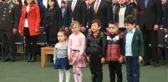 Ardahan'da Yumurta Taşıma ve Yoğurt Yeme Yarışı