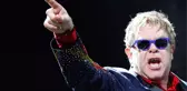 İngiliz Şarkıcı Elton John'a, Ölümcül Etkiye Sahip Bakteri Bulaştı