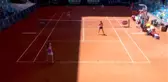 Ipek ve Çağla'dan Işitme Engelli Sporculara Destek