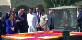 Cumhurbaşkanı Erdoğan Gandhi Anıtı'nı Ziyaret Etti