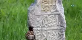 400 Yıllık Mezar Taşlarında Kurşun İzleri