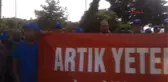 Izmir Aliağa Tüpraş Işçilerinden Iş Bırakma Eylemi