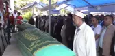 Seyhan'da Yeğeni Tarafından Öldürülen Kadın ve Oğlunun Cenazesi Toprağa Verildi - Hatay