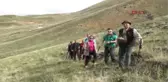 Ağrı Anneler Gününü 3 Bin 400 Metredeki Kösedağ Zirvesi'nden Kutladılar