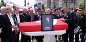 Ünlü Sanatçı İbrahim Erkal Son Yolculuğuna Uğurlanıyor