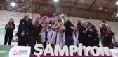 Şampiyon Yakın Doğu Üniversitesi Kupasını Aldı (2)