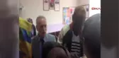 Trabzonsporlu Onazi, Öğrencilere Forma Dağıttı
