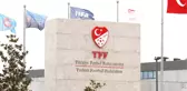 PFDK, 3 Büyükler ile Bursaspor ve Medipol Başakşehir'e Ceza Yağdırdı