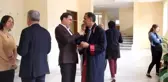 Mezuniyet Sevincini Torunlarıyla Paylaştı