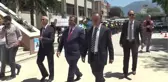 Kask Takın Hayatta Kalın