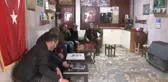 Mahalleliyi Bir Araya Toplayabilmek İçin Çayı Bedava Yaptılar