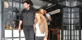 Kerem Tunçeri, Kendisinden 14 Yaş Küçük Sevgilisi Aslışah Alkoçlar'ı Annesiyle Tanıştırdı