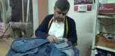 Burdur Esnafı Afişle Çırak Arıyor