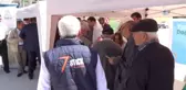 Dünya Çevre Günü'nde Vatandaşlara Gül Dağıtıldı