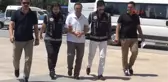 Antalya Eski Rektör Kurtcephe Kelepçeli Olarak Adliyeye Sevk Edildi
